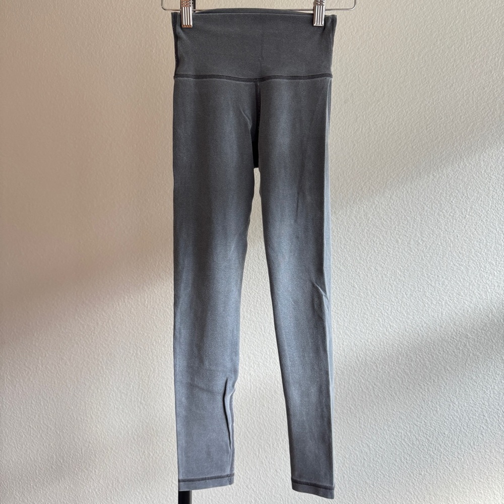 Aritzia cotton leggings